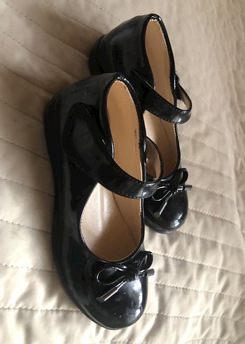 Kız Çocuk Beyaz Tokalı Babet Ayakkabı - Görsel 4