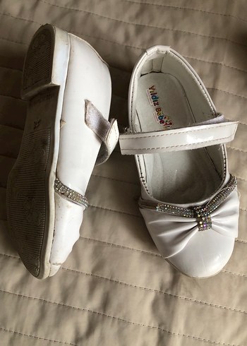 Kız Çocuk Beyaz Tokalı Babet Ayakkabı - Görsel 9