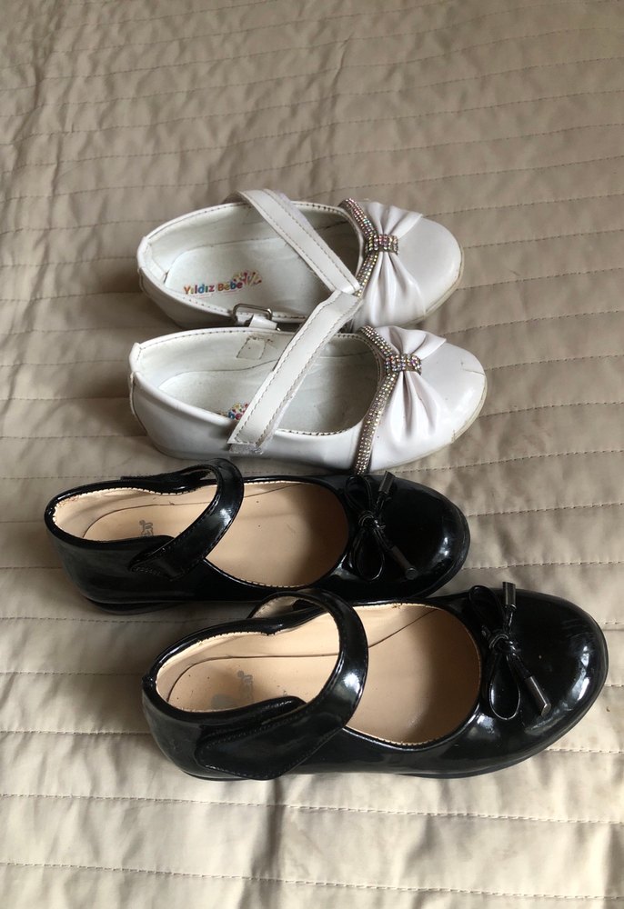 Kız Çocuk Beyaz Tokalı Babet Ayakkabı - Görsel 2