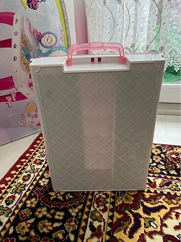 Oyuncak bebek gardolabı - Görsel 8