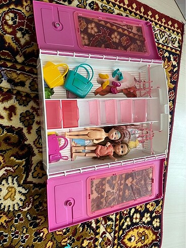 Oyuncak bebek gardolabı - Görsel 6