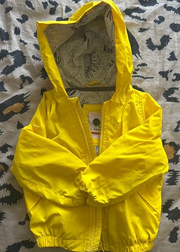 Kapüşonlu Sarı Erkek Çocuk Yağmurluk - Görsel 2