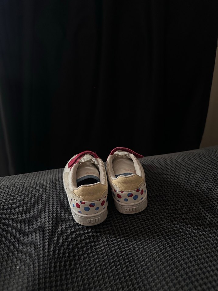 Beyaz renkli Çocuk Spor Ayakkabı Velcro - Görsel 3