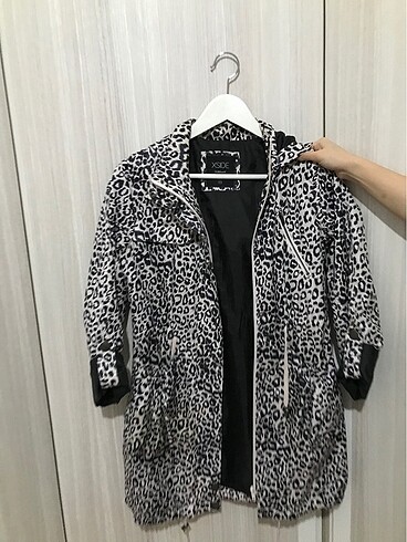 LC Waikiki Yağmurluk