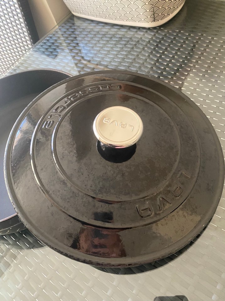 Lava Siyah Döküm Tencere ve Kapak - Görsel 3