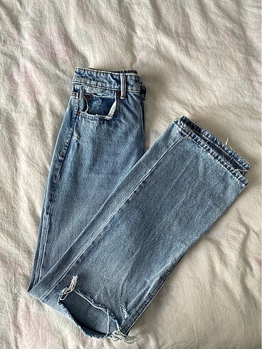 Stradivarius Flare Jean