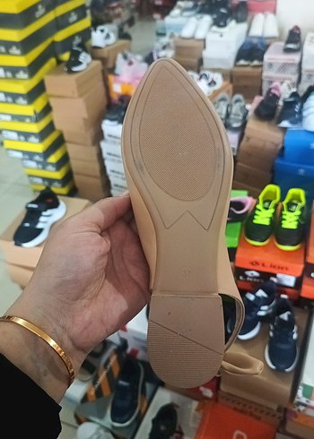 37 Beden Bej Kadın Blok düz Babet