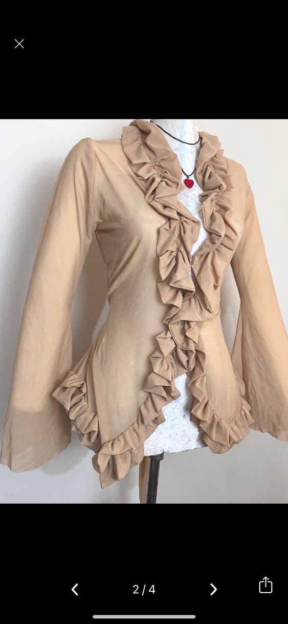 Bej Fırfırlı bluz - Görsel 2