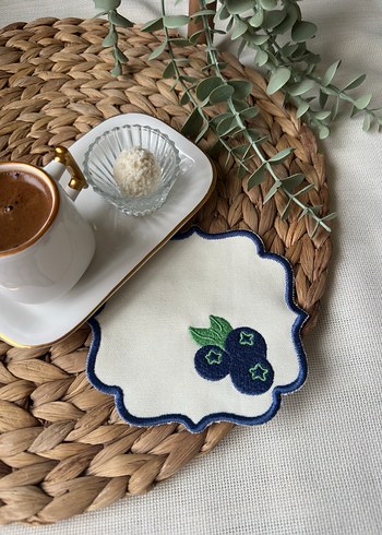 Bulubery nakışlı sunum peçetesi - Görsel 2