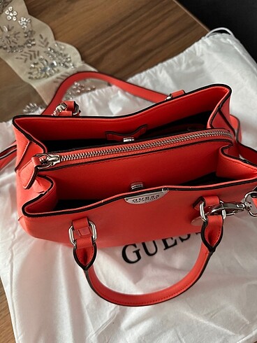 Beden Guess çanta