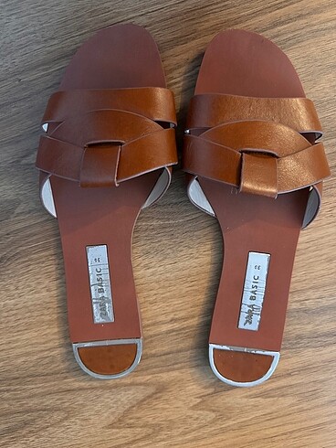 Zara Zara taba terlik