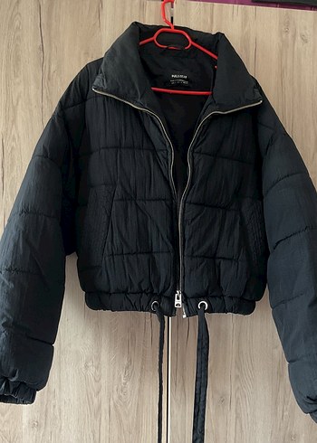Pull and Bear Mont