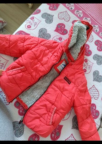 Kız Çocuk Kapüşonlu Kırmızı Fermuarlı Mont - Görsel 7