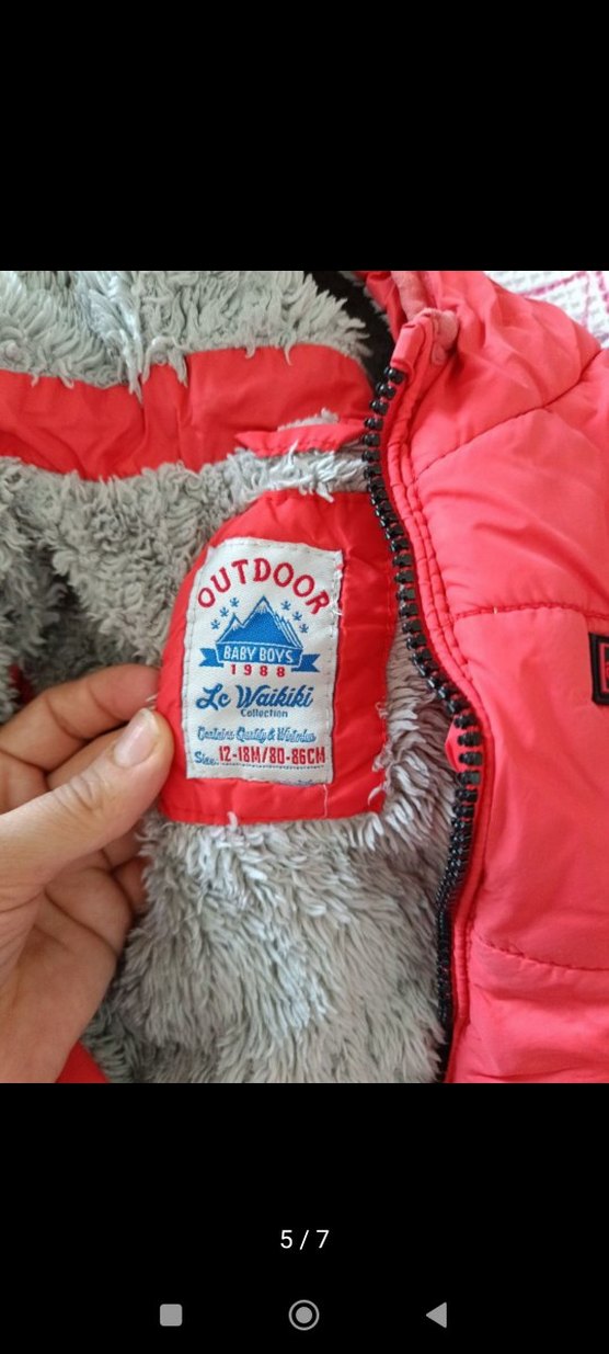 Kız Çocuk Kapüşonlu Kırmızı Fermuarlı Mont - Görsel 3