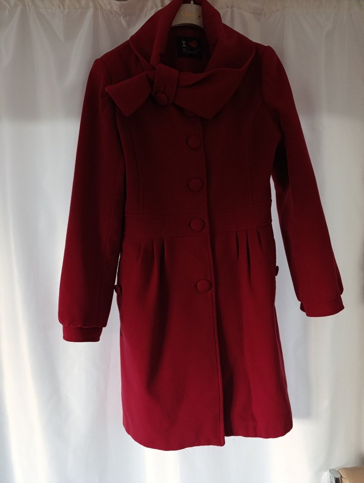 Bordo düğmeli uzun kaban - Görsel 4