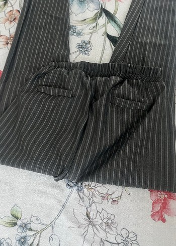 36 Beden gri Renk Gri Çizgili Piliseli Rahat Kumaş Pantolon