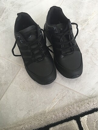 39 Beden siyah Renk Jump spor ayakkabı