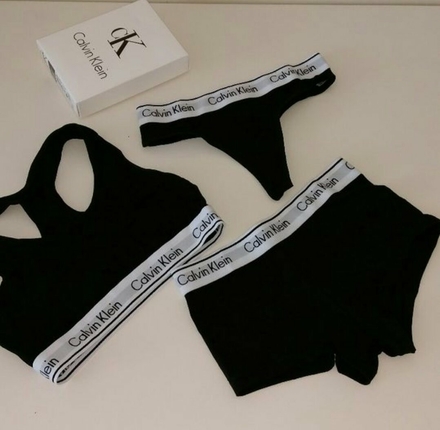 Calvin Klein 