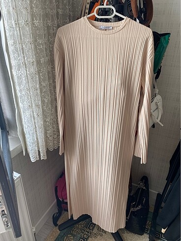 Zara Krem Elbise