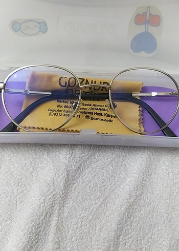 Altın Renkli Kadın Gözlüğü, Fermuarlı Kılıf - Görsel 3