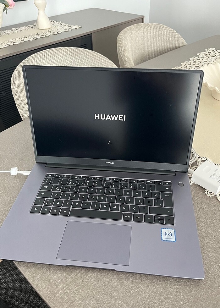 Huawei  matebook D15 - Görsel 2