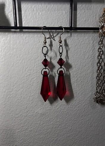  Beden Gothic Kırmızı Küpe