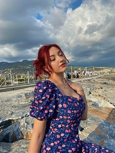 38 Beden çiçekli elbise
