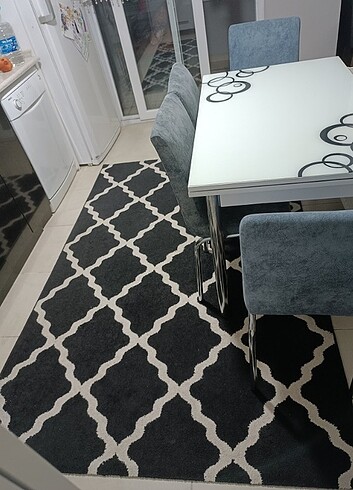 Saray halı ikea desen