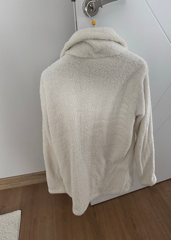 Diğer Düğmeli Beyaz erkek peluş gömlek