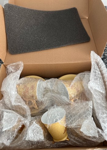 Bej Çiçek Desenli Porselen Fincan ve Tabağı - Görsel 4