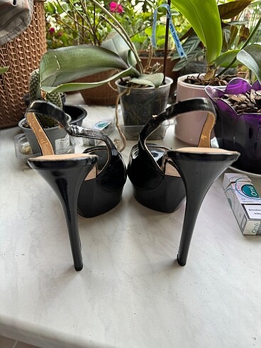 Zara Zara kadın ince topuklu ayakkabı