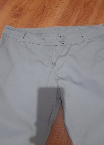 Gri Kadın Bermuda Şort - Görsel 3