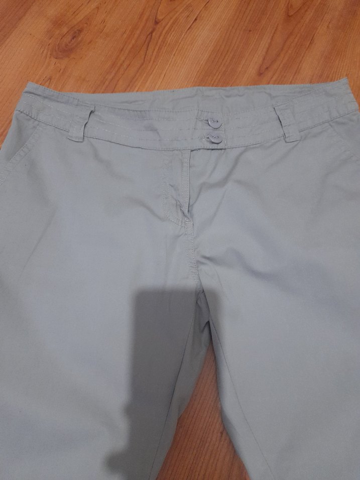 Gri Kadın Bermuda Şort - Görsel 3