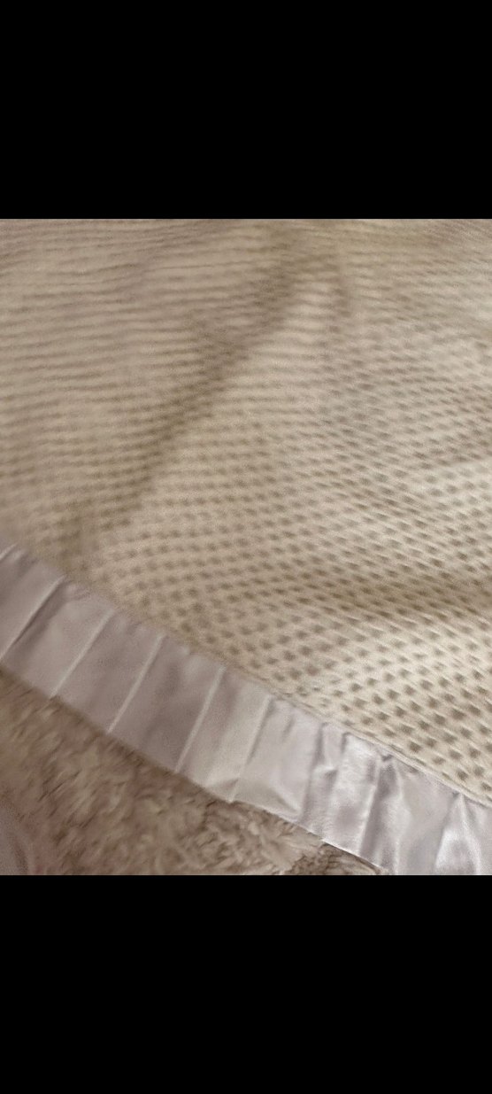 krem  Çocuk Battaniyesi Beyaz Fırfırlı Kenar  el emeği - Görsel 2