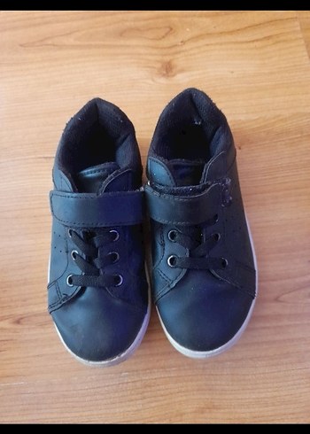 Siyah Erkek Çocuk Spor Ayakkabı Velcro