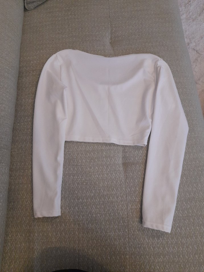 Beyaz Uzun Kollu Crop Top - Görsel 4