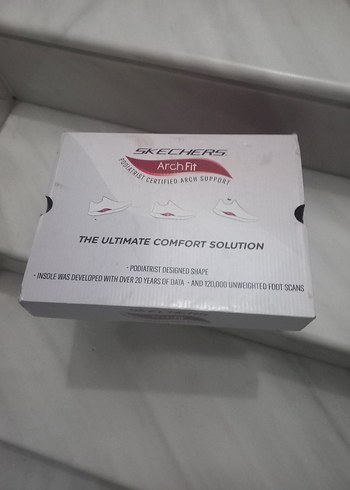 Orjinal Kadın Skechers Beyaz Bağcıklı Spor Ayakkabı - Görsel 4