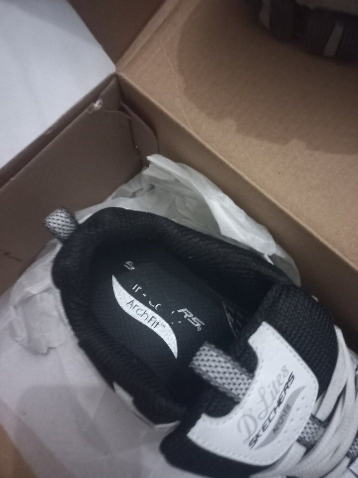 Orjinal Kadın Skechers Beyaz Bağcıklı Spor Ayakkabı - Görsel 3