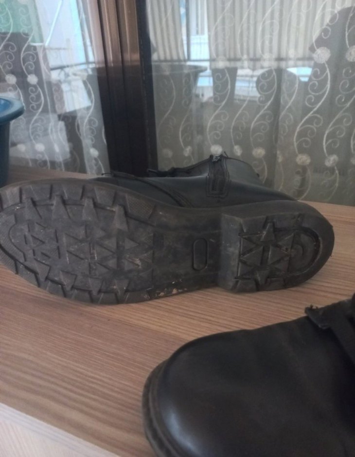 Siyah Deri Tarz Bot - Görsel 5