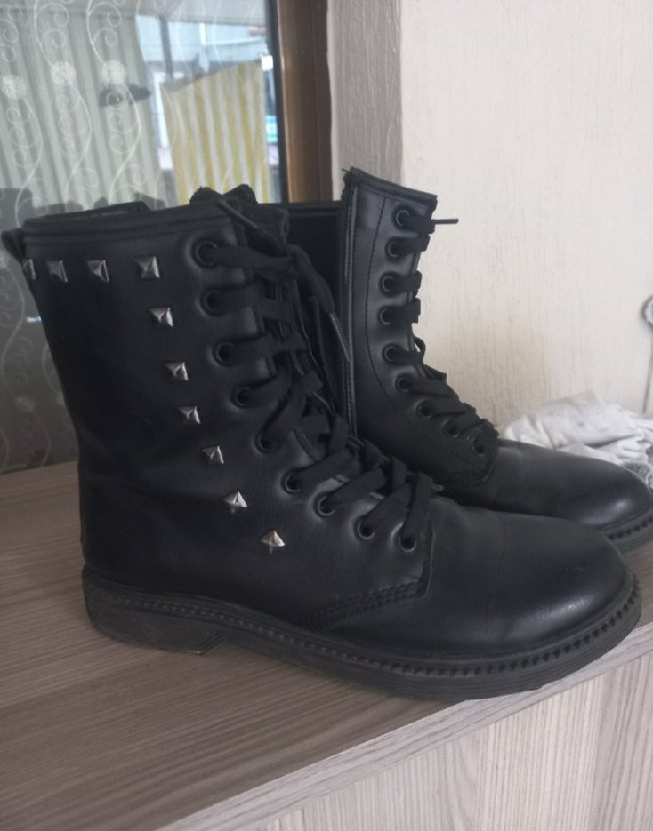 Siyah Deri Tarz Bot - Görsel 2