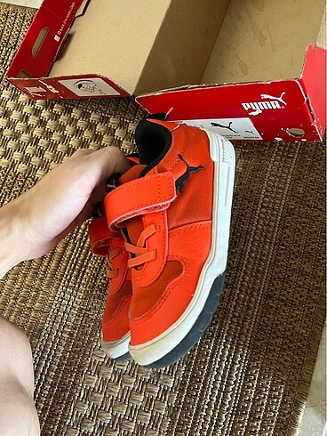 26 Beden kırmızı Renk Puma ayakkabı