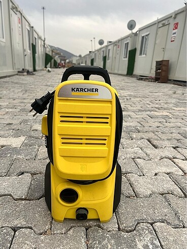 Karcher k4 Compact Basınçlı Yıkama Makinesi