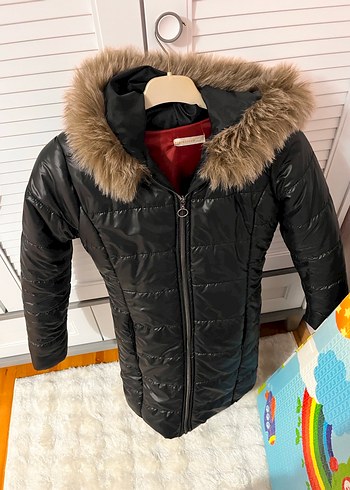 Siyah Kürklü Kadın Kışlık Mont - Görsel 2