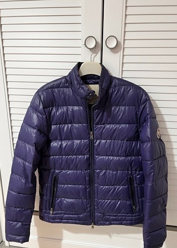 Moncler m