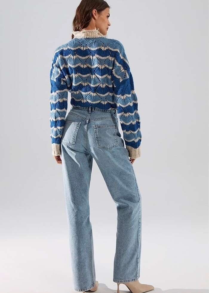 Trendyolmilla yırtık detaylı jean - Görsel 3