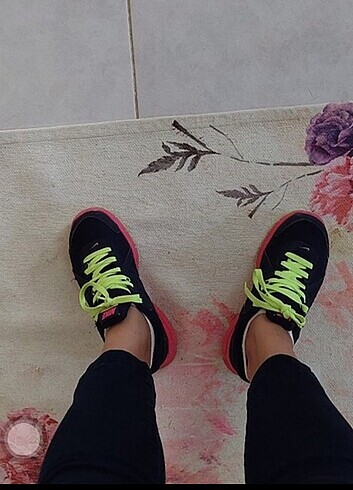Nike spor ayakkabı 