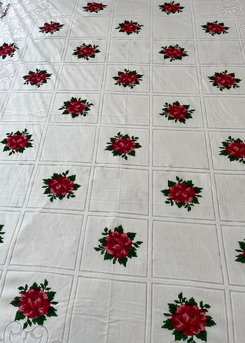 Vintage Nakışlı Beyaz Yatak Örtüsü - Görsel 2