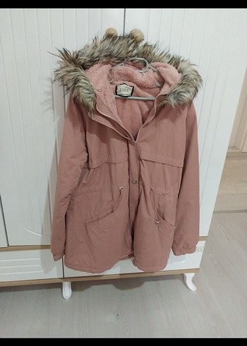 Pembe Kadın Midi Kışlık Kürklü Kapüşonlu mont - Görsel 4