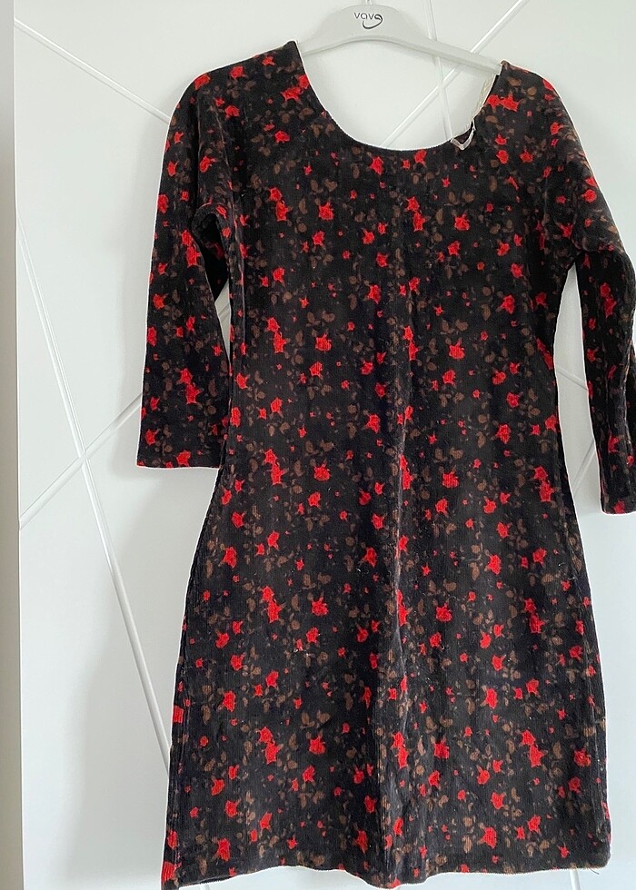 Kadife tarzı elbise - Görsel 4