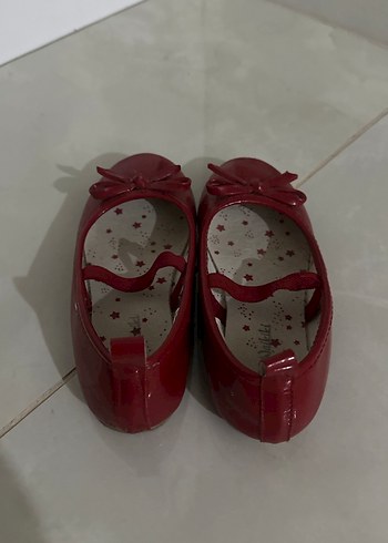 Kızlar için parlak kırmızı babet - Görsel 2